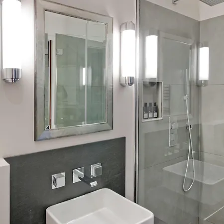 My For Luxury Adults Only Bed and breakfast París