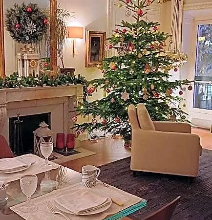 My For Luxury Adults Only Bed & Breakfast Paris