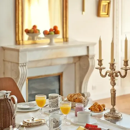 Oda ve Kahvaltı My For Luxury Adults Only Paris